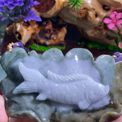 【闪购商品】颈饰未镶嵌翡翠鱼