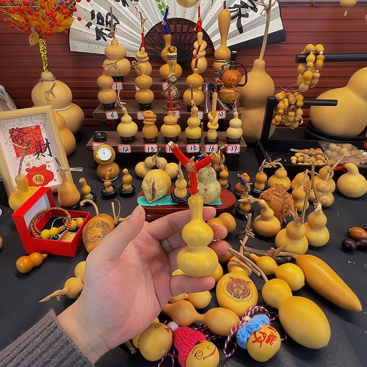 鲁****。你要不去就别回来啊了