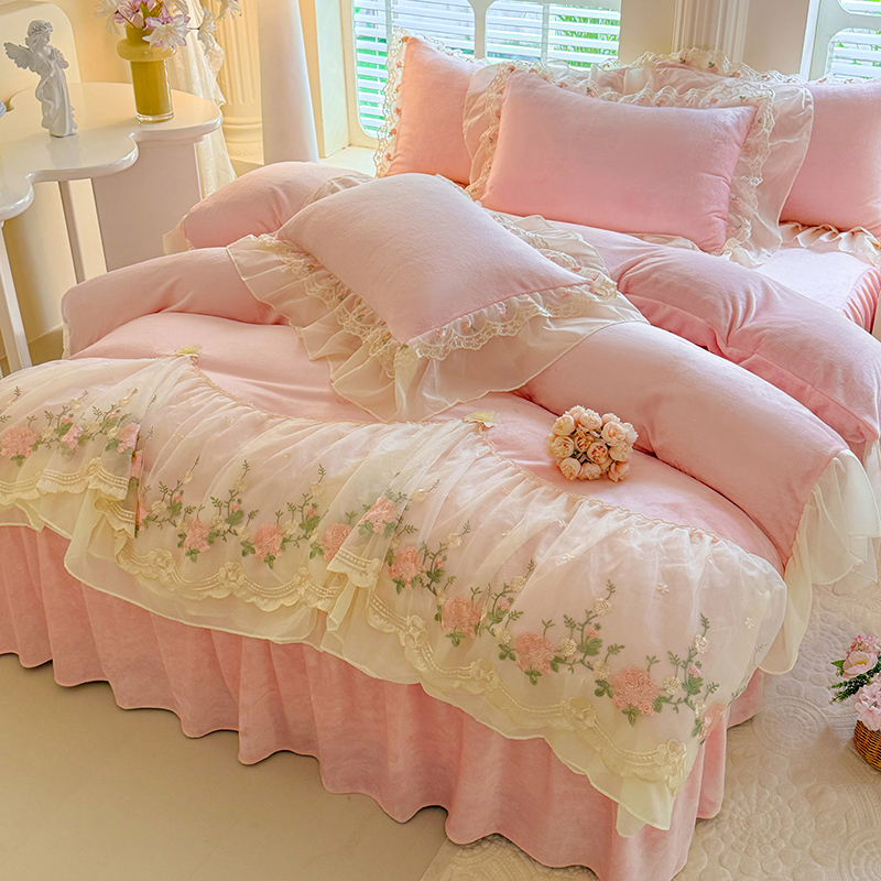 法式秋冬季加厚牛奶绒床盖四件套双面加绒蕾丝花边婚庆宝宝绒被套