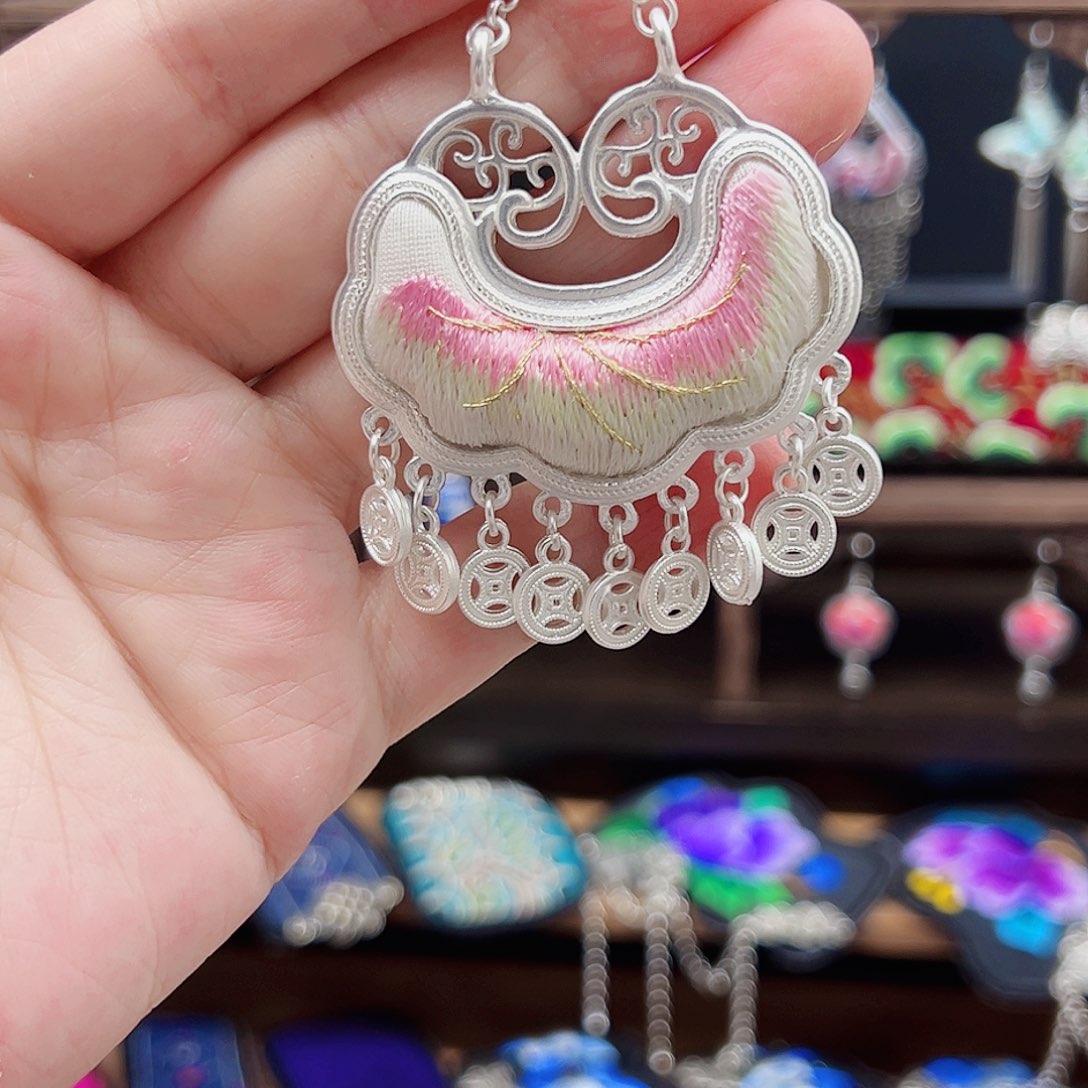 织绣手工刺绣工艺品