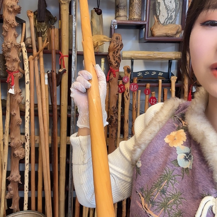 远***景铁匠的故事是一个