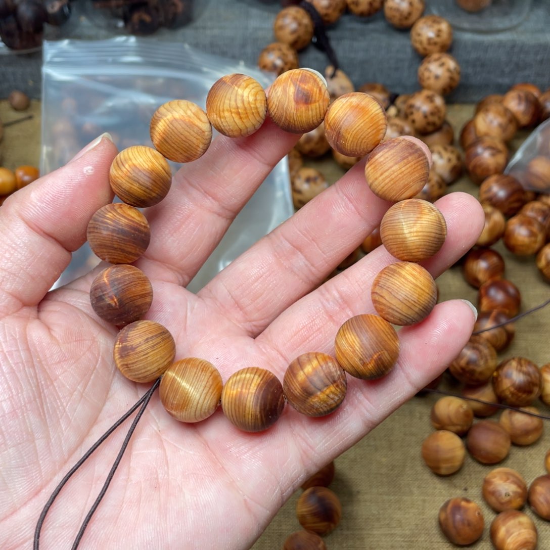 柏木（崖柏）无事牌1.5太行崖柏陈化闪电水波02