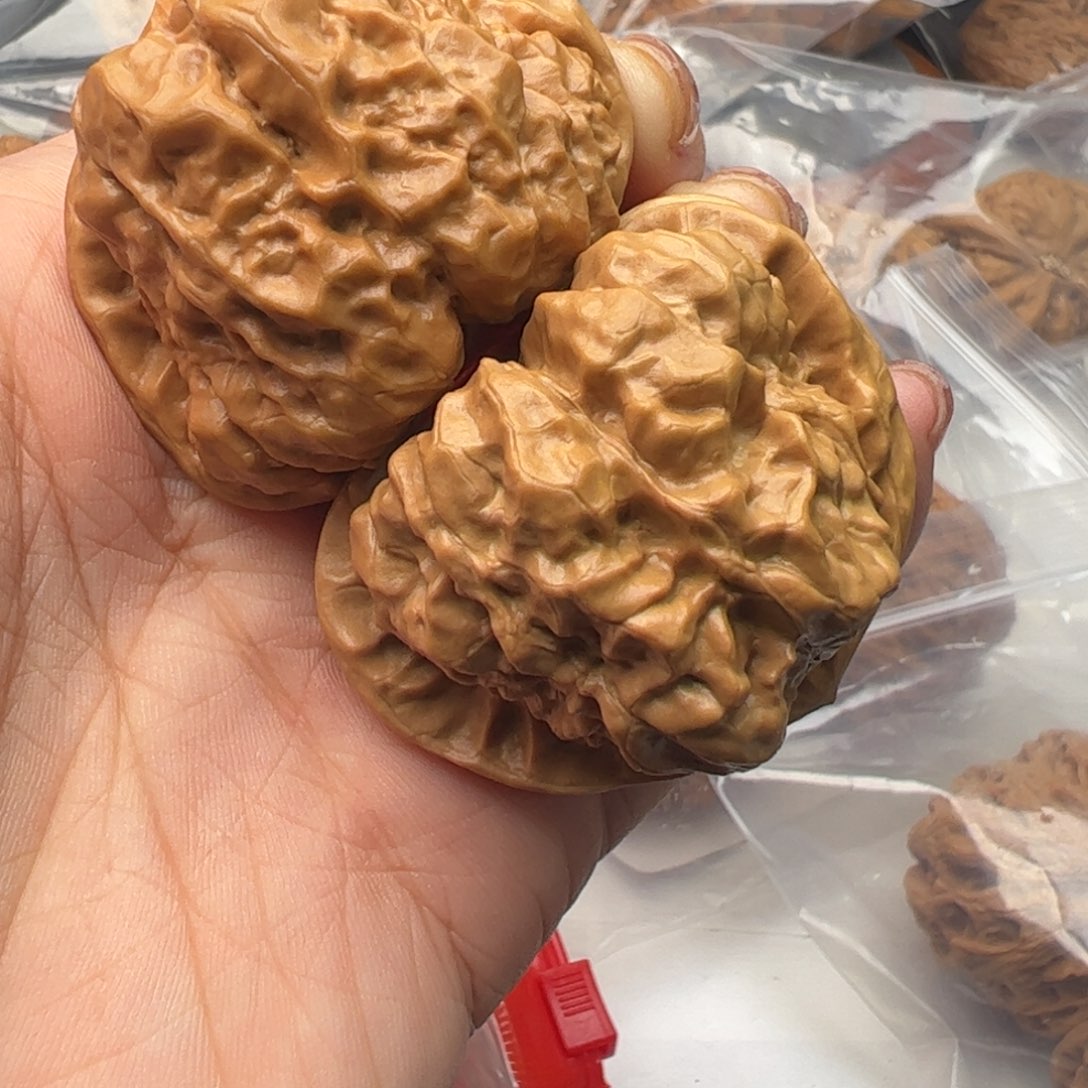 文玩核桃吊坠找*蛤蟆