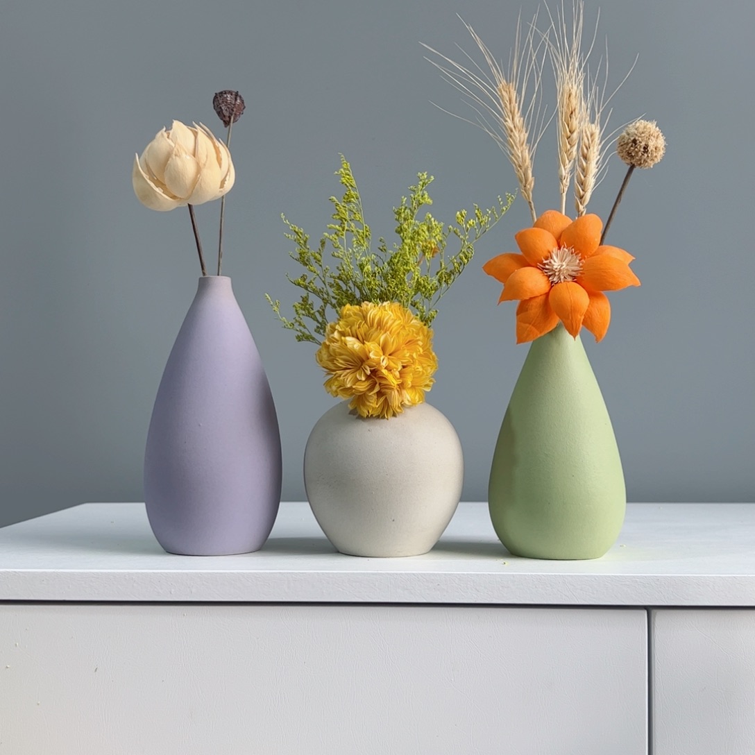 摆件陶瓷小花瓶摆件含花总高约20-30cm