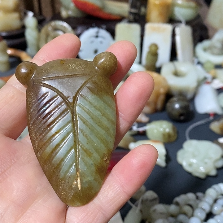 和田玉（糖玉）未镶嵌颈饰