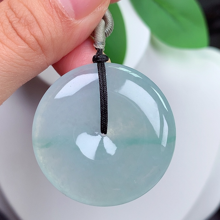 颈饰未镶嵌翡翠平安扣 35x6.3mm