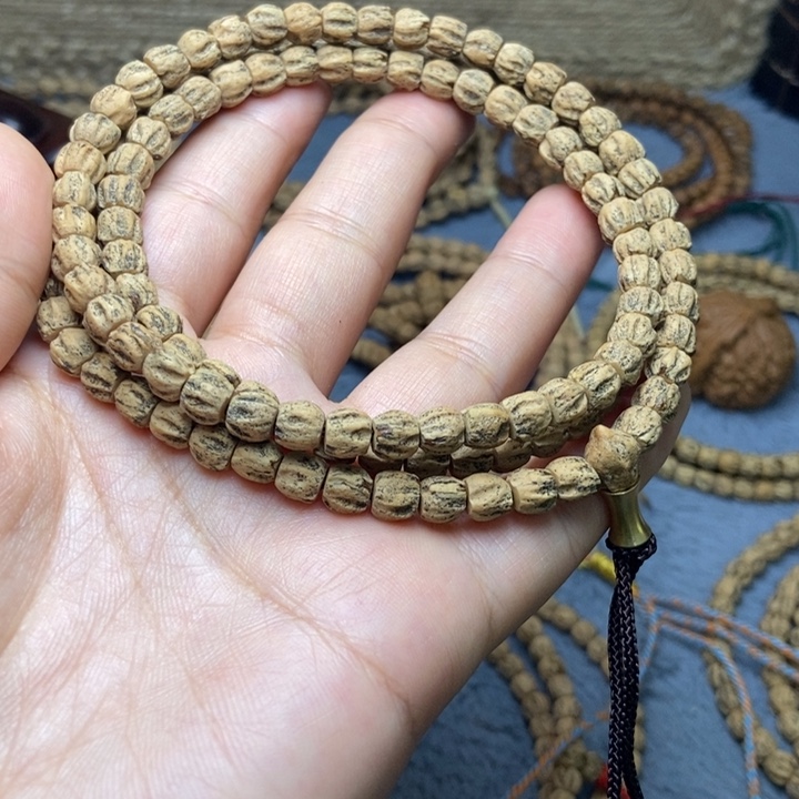 【闪购商品】吊坠柏香籽/百香籽