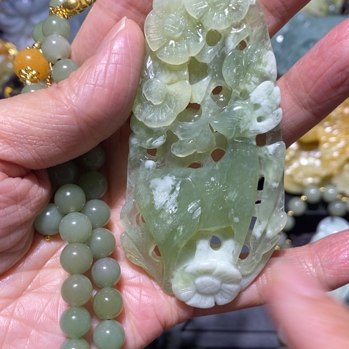 岫玉岫玉吊坠未镶嵌