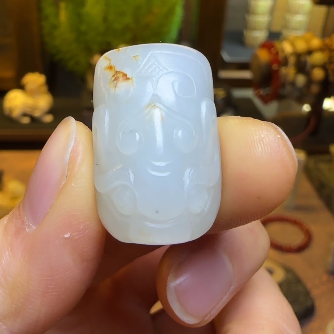 四***爷和田玉（糖玉）未镶嵌颈饰