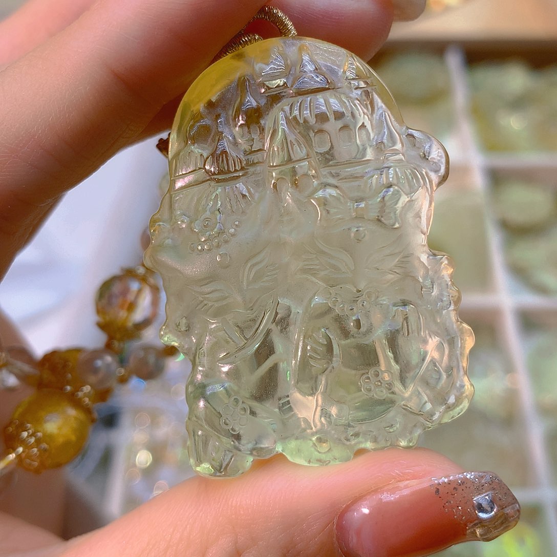 水晶吊坠(不含链)未镶嵌