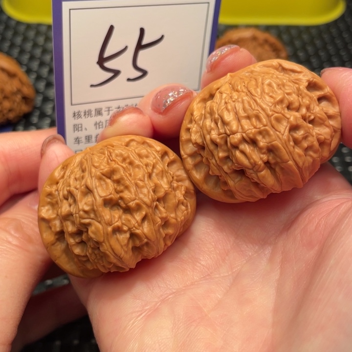 文玩核桃把件43狮子头55