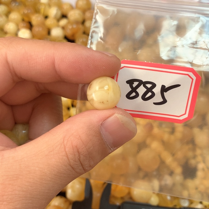 琥珀未镶嵌珠宝奇石瑕疵14.1