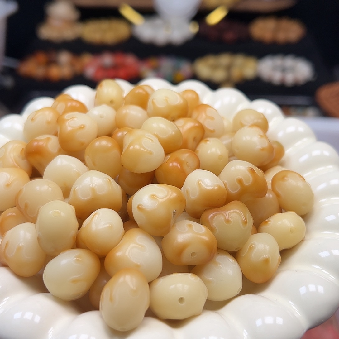 菩提根/象牙果手串瑕疵卡18左右爱心15颗