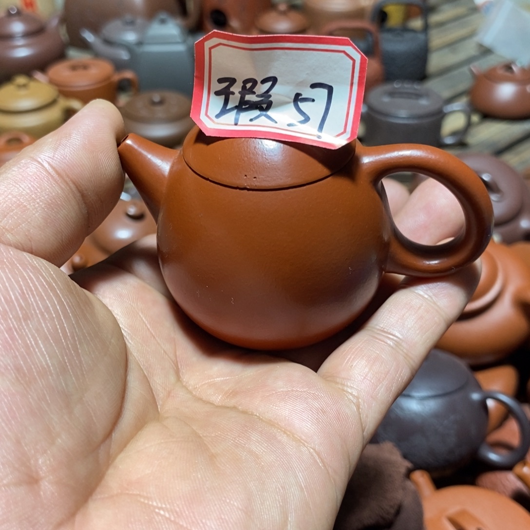 紫砂茶壶欢迎各位光临惠顾