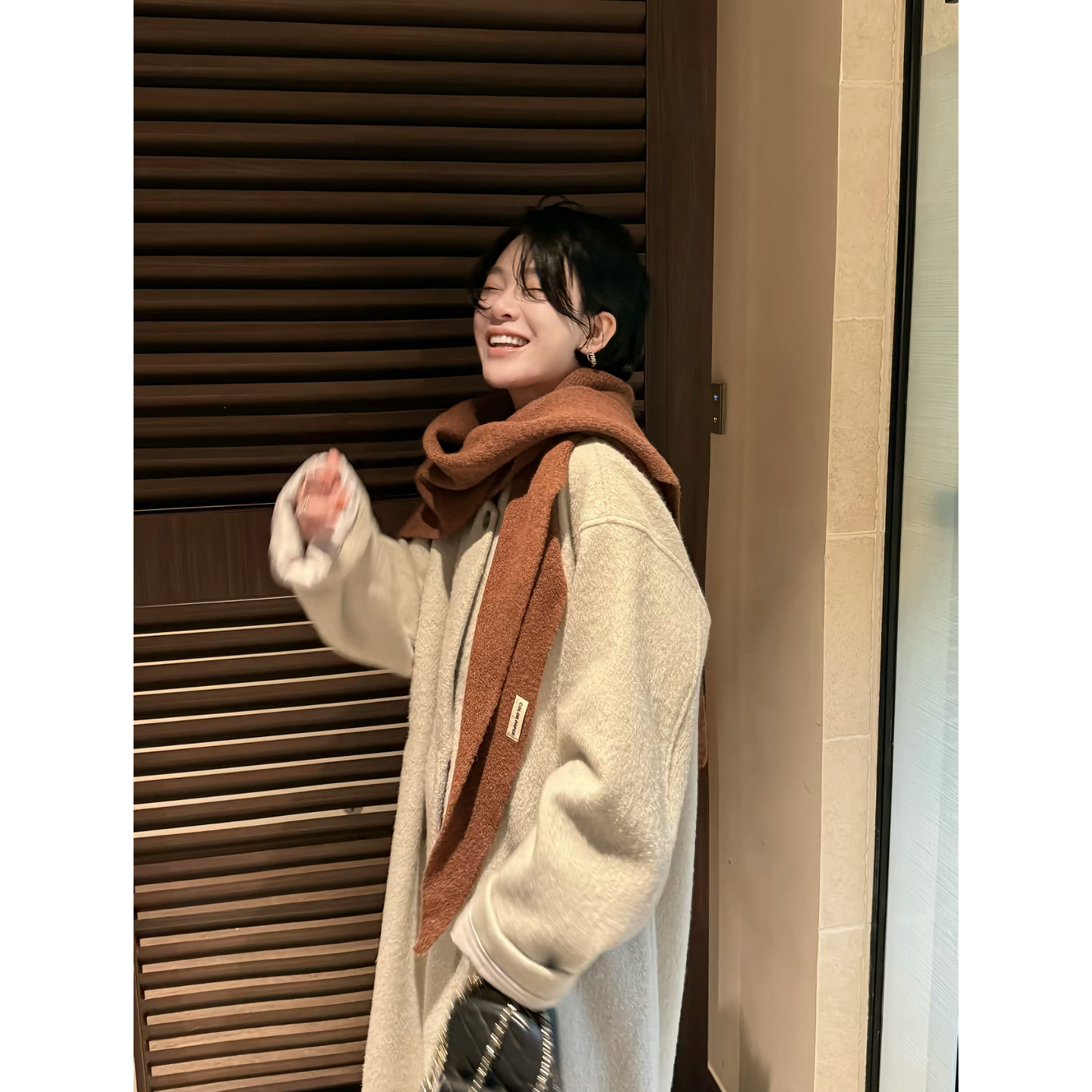 Az LongQuan 咖绒围巾披肩 2025秋冬设计师时尚新款 XY11022