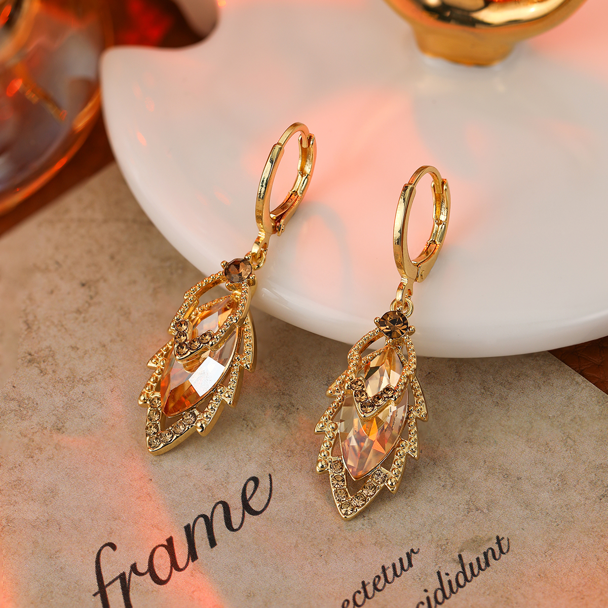 铜合金合成锆石耳饰 秋叶2025年新款潮流网红爆款金枝玉叶H026