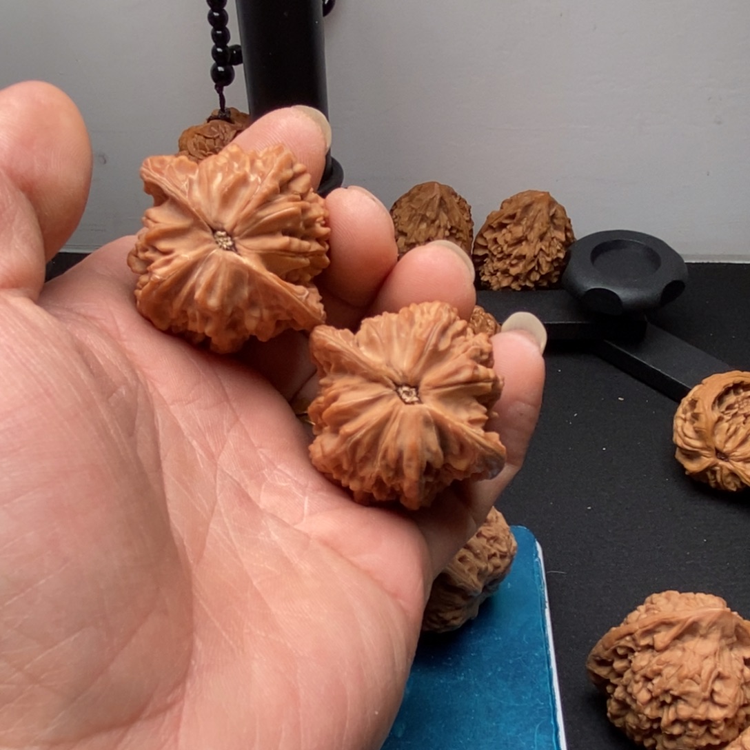 1***1把件桃核文玩核头