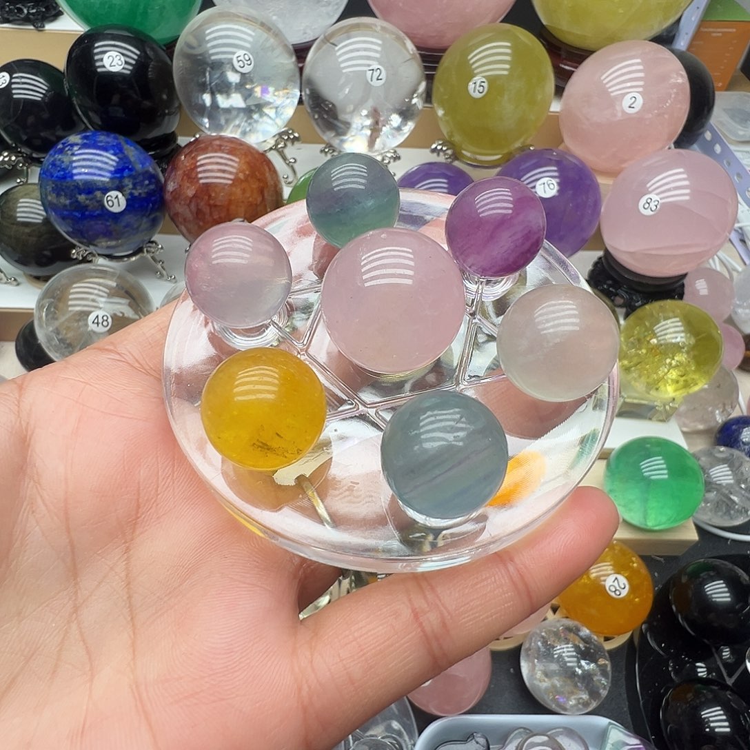 未镶嵌水晶珠宝半成品