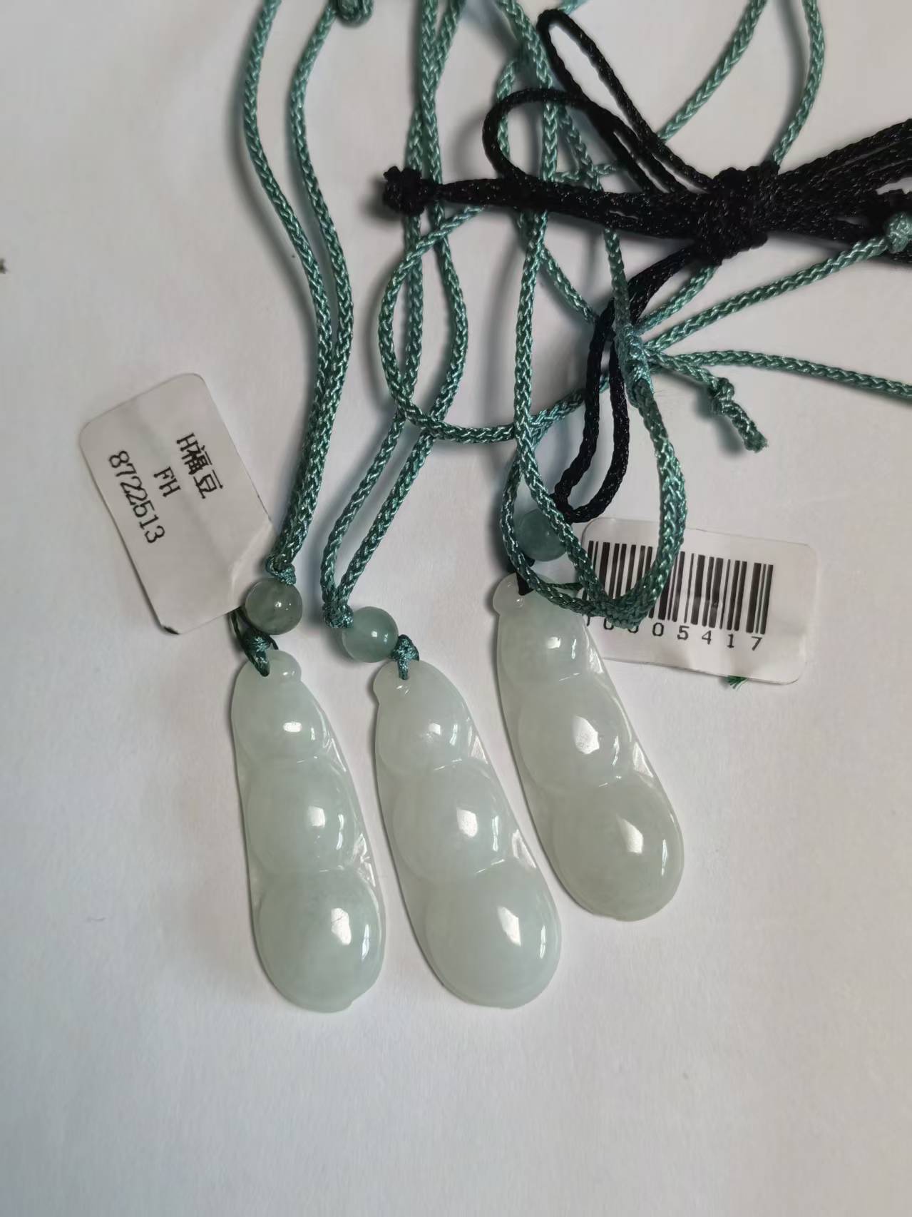 天然缅甸A货翡翠（福豆）多样性发其一