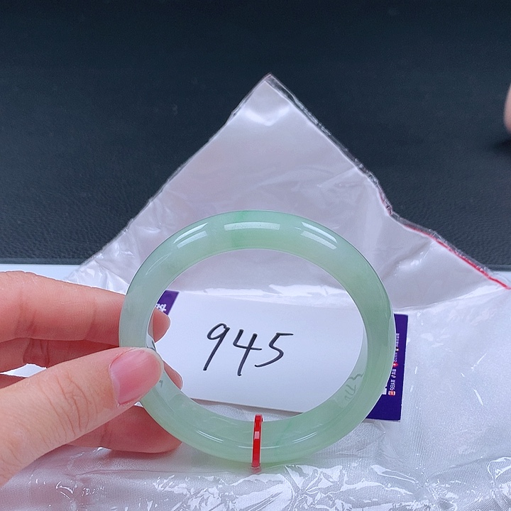 翡翠手镯未镶嵌手镯001454