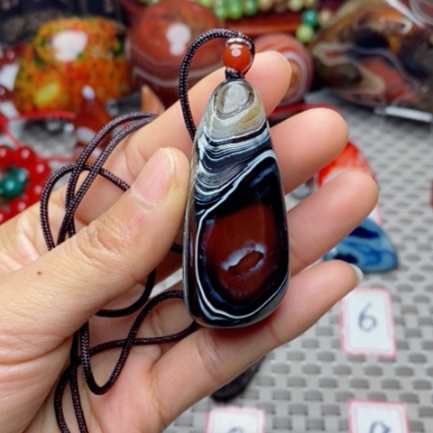 未镶嵌玛瑙/玉髓珠宝奇石