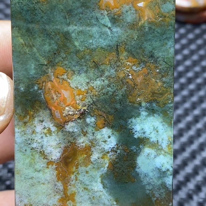 玛瑙/玉髓颈饰未镶嵌史****2