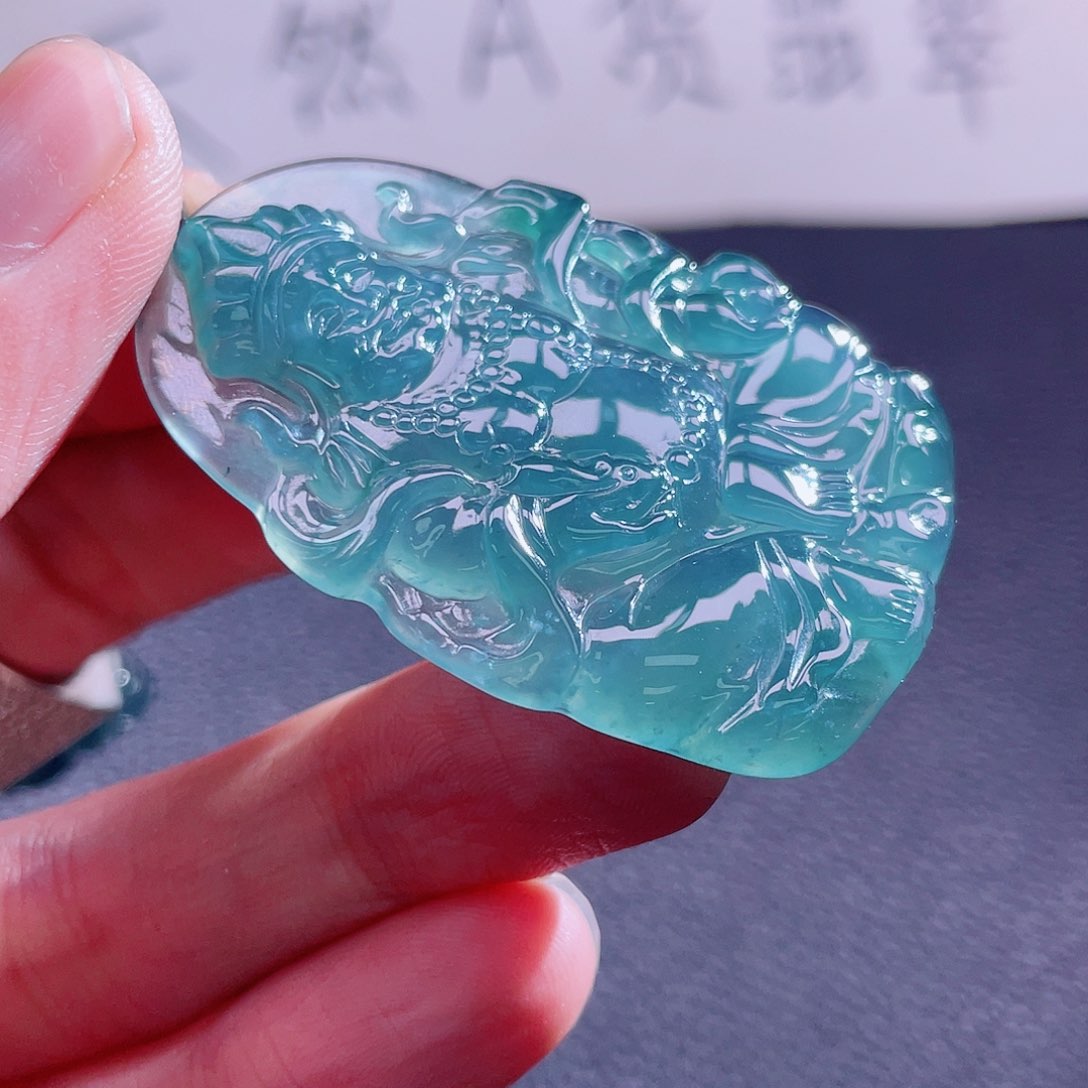 翡翠颈饰未镶嵌888888888