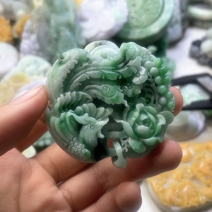 定制翡翠未镶嵌天然翡翠