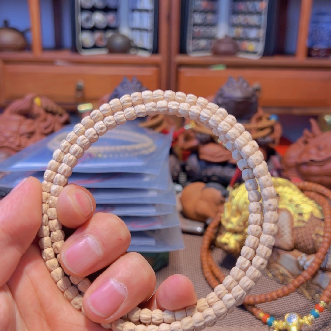 柏香籽/百香籽吊坠、****.