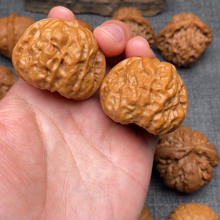 文玩核桃吊坠全品40哇哇