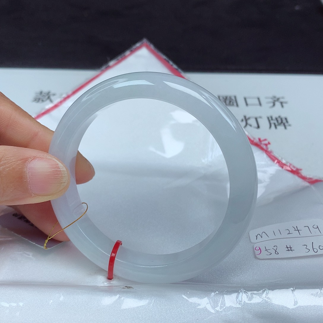 翡翠手镯未镶嵌58圈2479