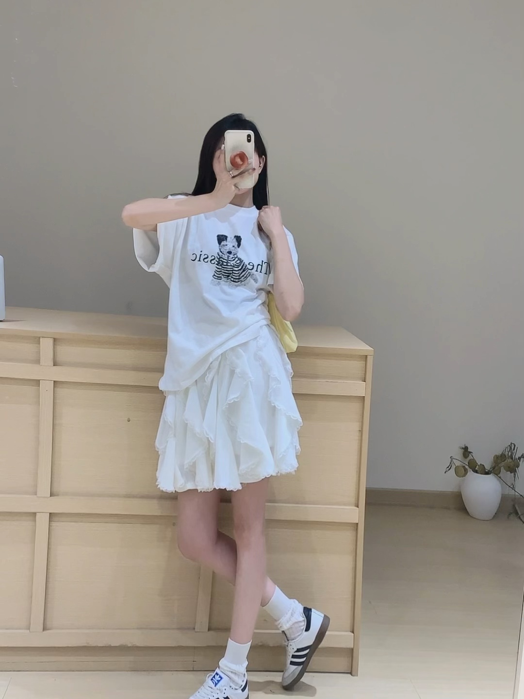 搭配小神器2025春季韩系新款小众设计感丝绒拼接a字短裙