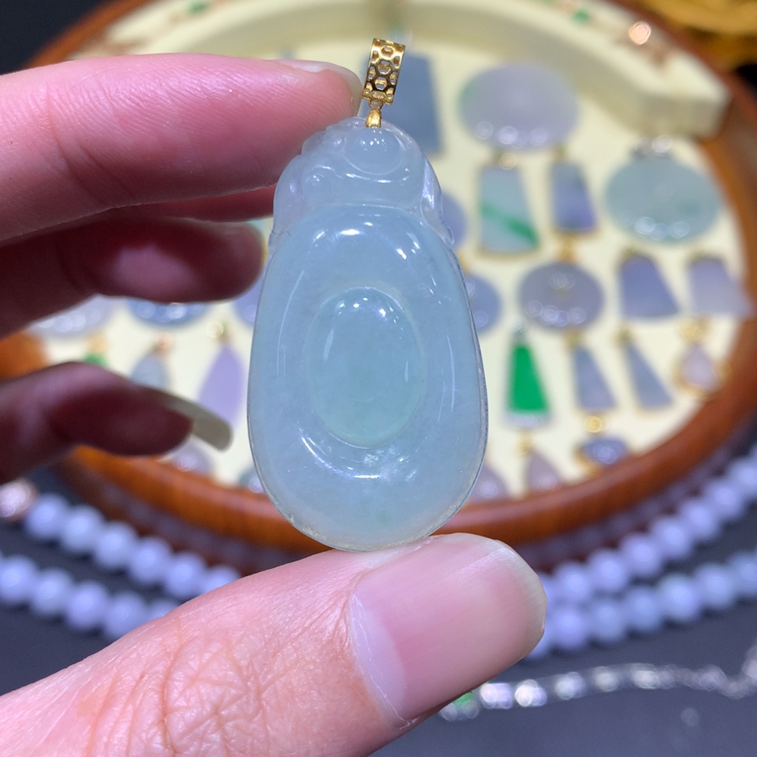 翡翠吊坠(不含链)18K金镶嵌