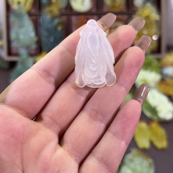 未镶嵌蛇纹石玉颈饰浮****佳