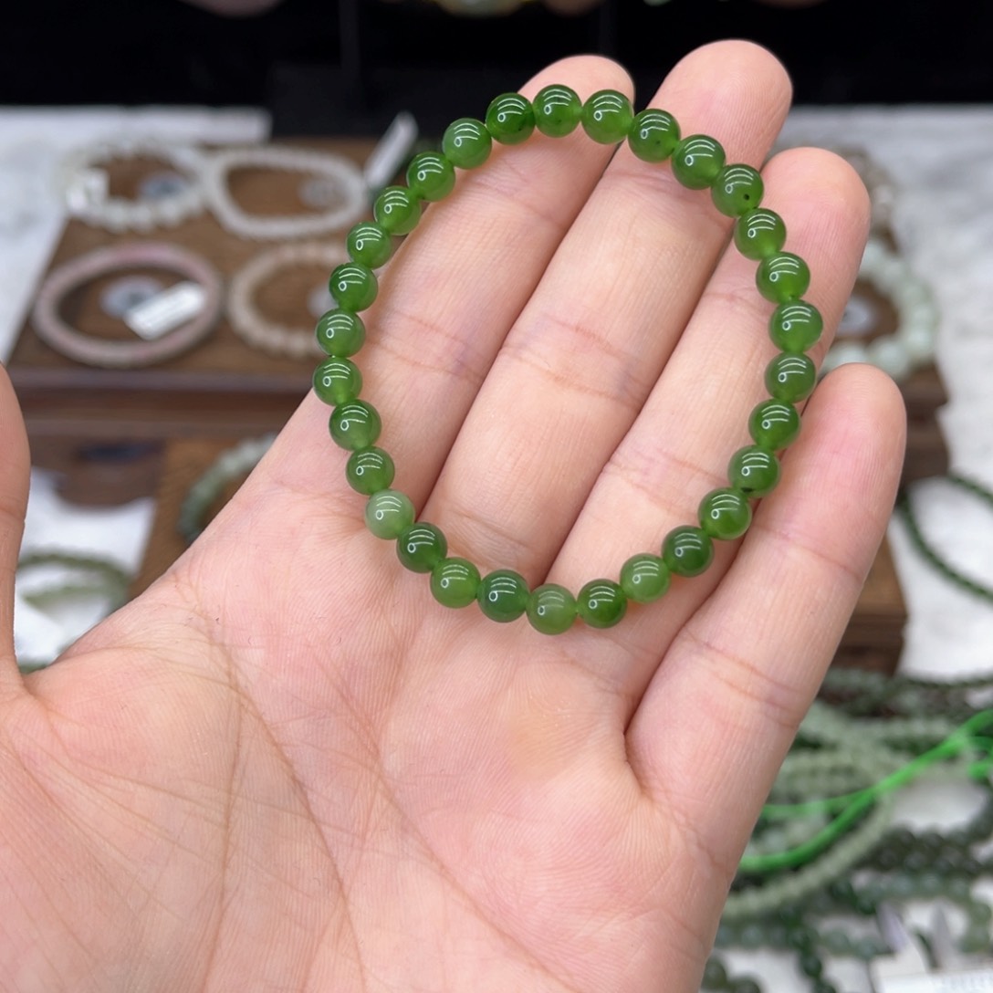 和田玉手链未镶嵌1**。碧玉卡6