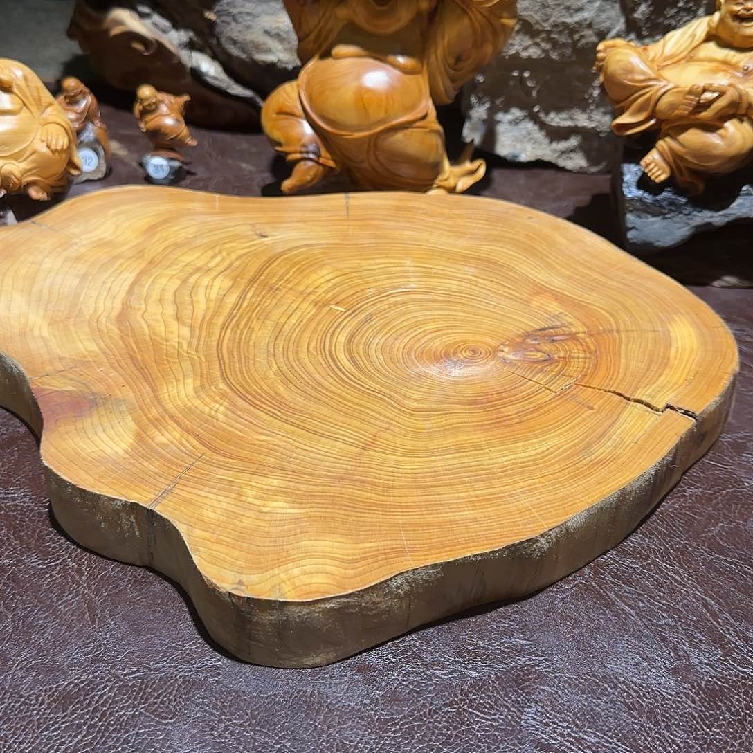 自***鸟柏木（崖柏）太行集团董事