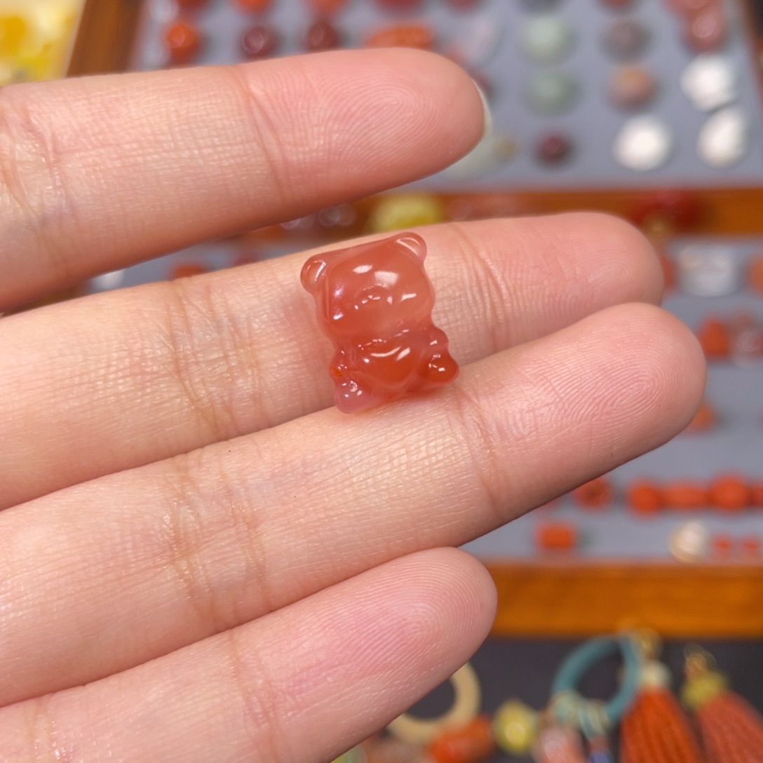 南红玛瑙未镶嵌爱心小熊卡10.2