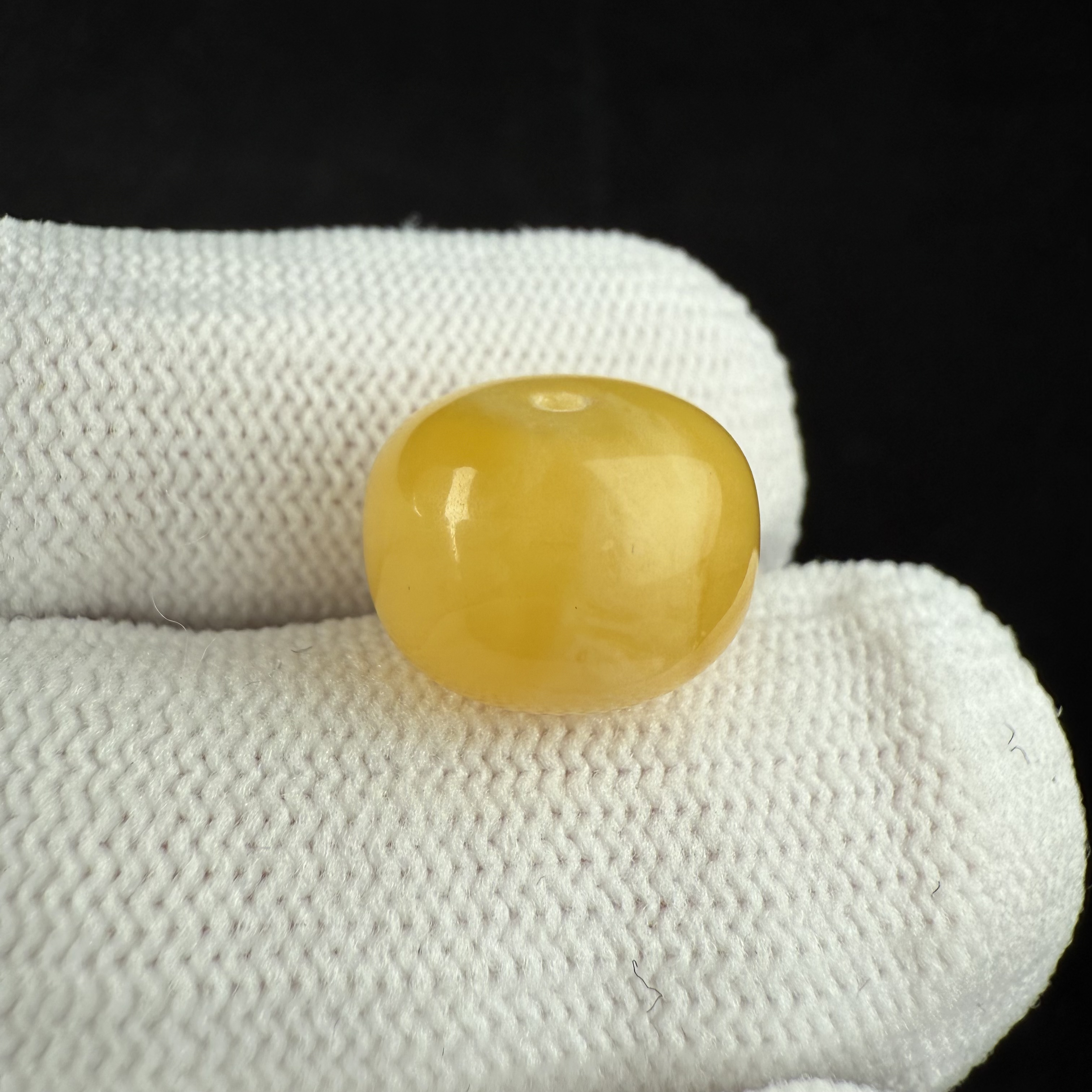 B4781天然原矿蜜蜡瑕疵特价墩子13.8*10mm支持复检假一罚十