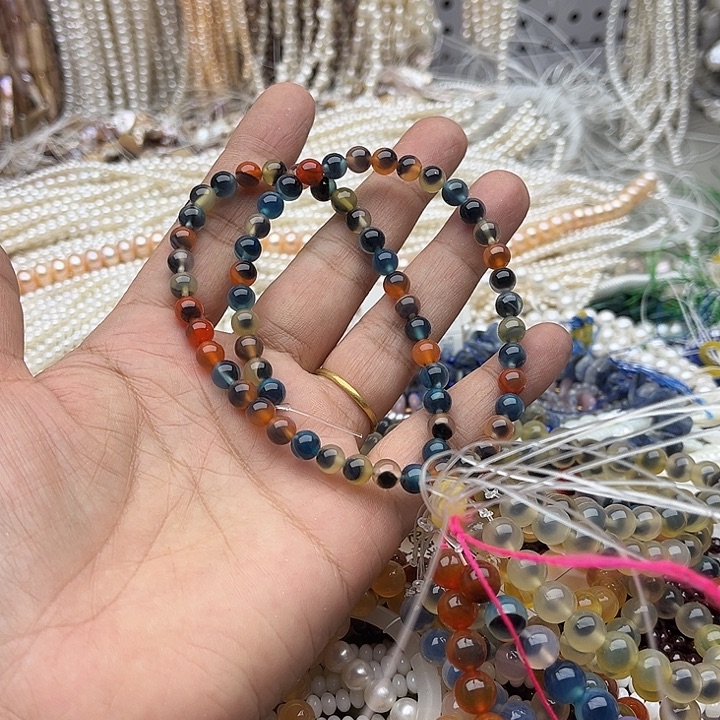 玛瑙/玉髓未镶嵌珠宝半成品一条6mm左右糖心玛瑙