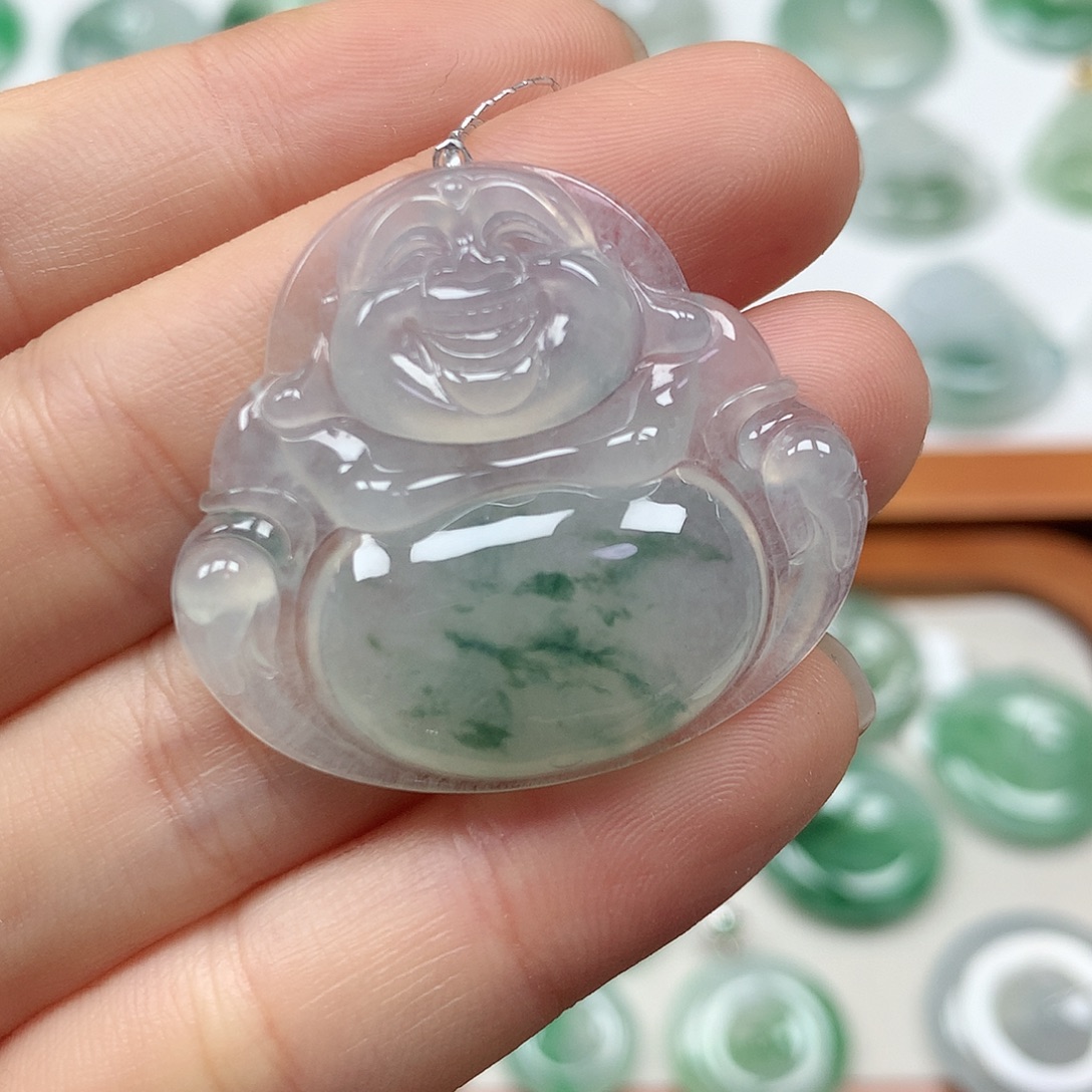 翡翠未镶嵌颈饰佛公