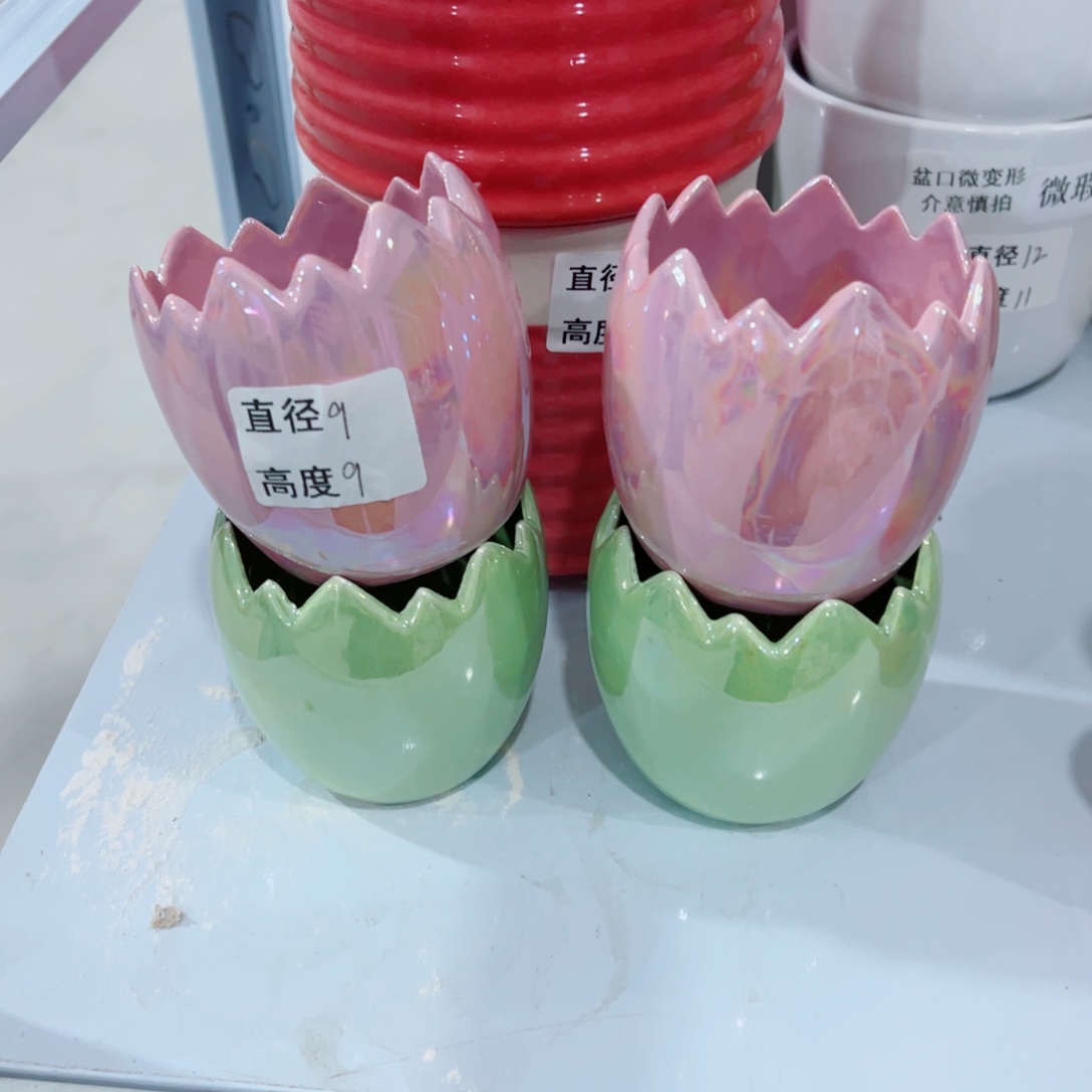 有孔，陶瓷花盆满10米包邮发货。