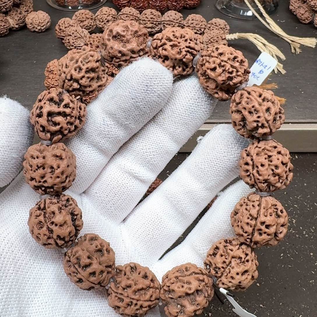 金刚菩提手串19原生态三瓣