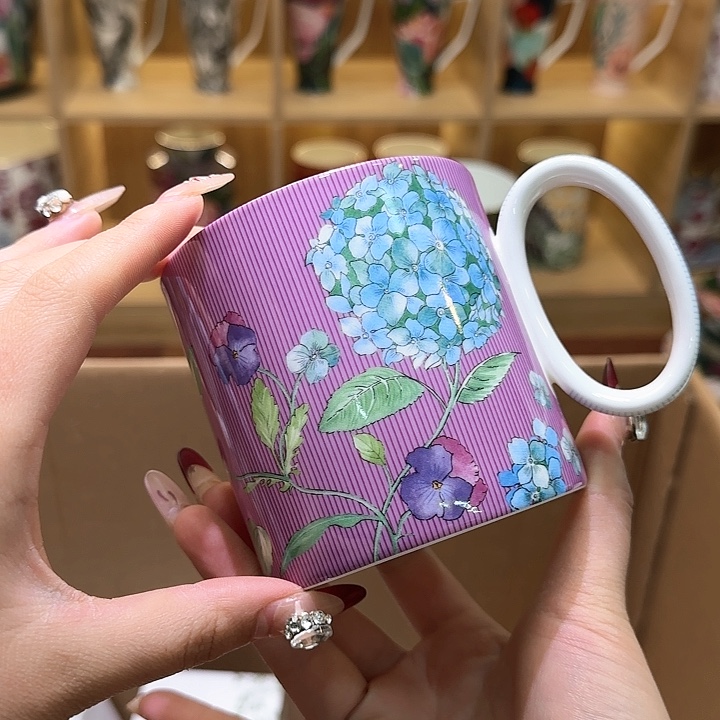 骨瓷实付满10包邮哈