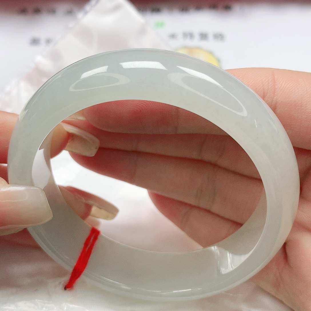 【闪购商品】翡翠手镯未镶嵌缅甸天然A货翡翠