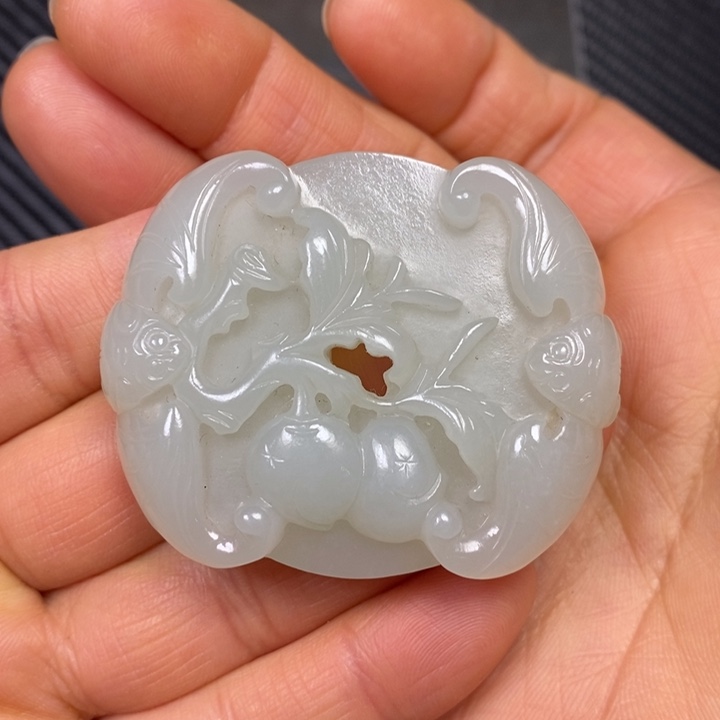 和田玉挂件未镶嵌菲*