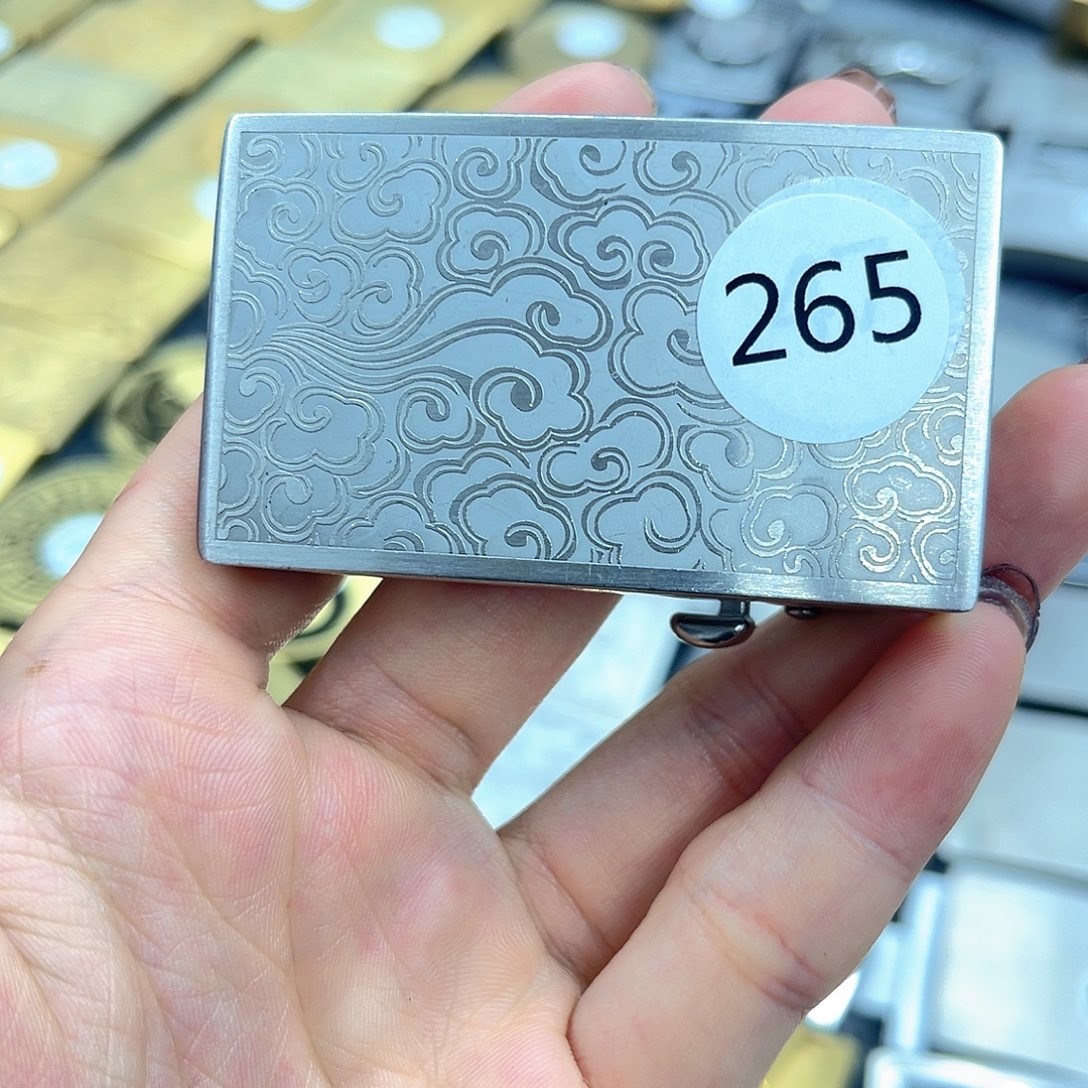 皮带扣祥云款式皮带扣