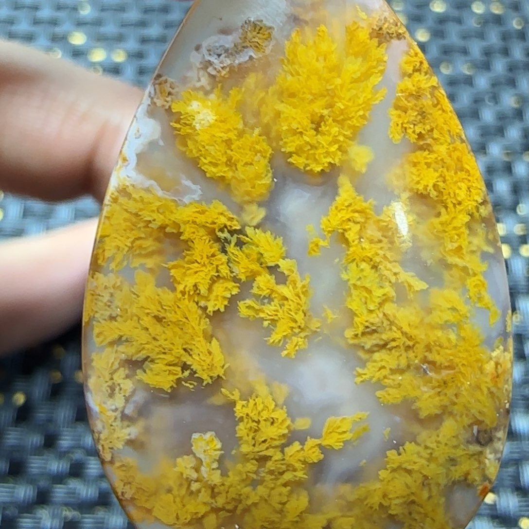 玛瑙/玉髓吊坠未镶嵌渔**生