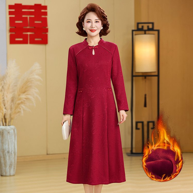 9369加绒加厚中国风喜婆婆婚宴结婚妈妈连衣裙女中长款中老年旗袍