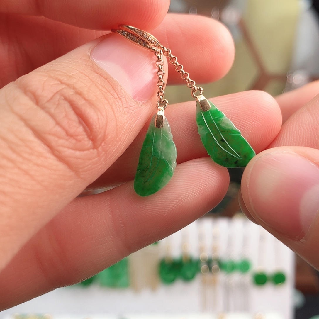 翡翠耳饰18K金镶嵌耳饰