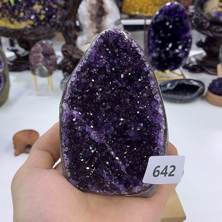 大型摆件（非配饰）未镶嵌水晶